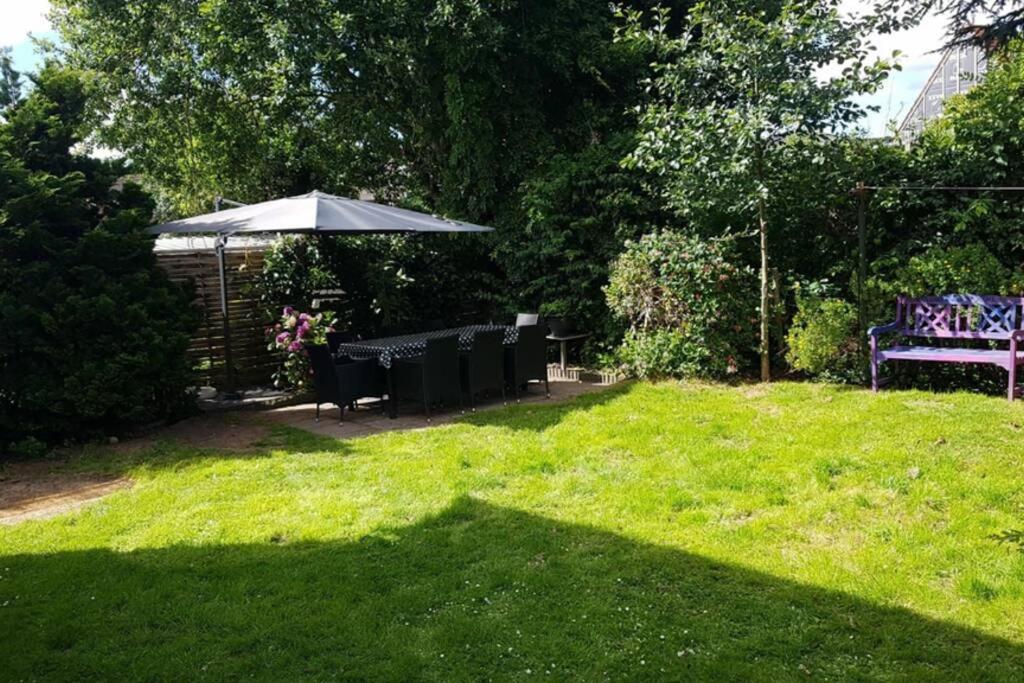 Gemuetliche Haushaelfte Mit Garten Und Terrasse Flensburg Dış mekan fotoğraf