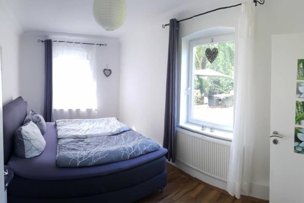 Gemuetliche Haushaelfte Mit Garten Und Terrasse Flensburg Dış mekan fotoğraf