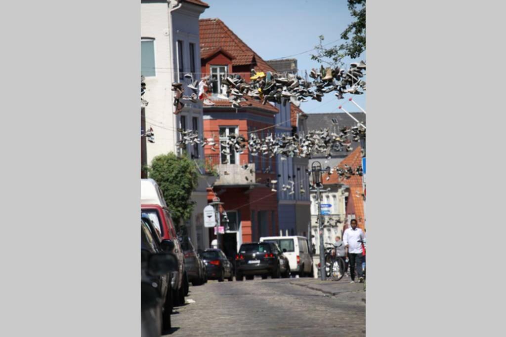 Gemuetliche Haushaelfte Mit Garten Und Terrasse Flensburg Dış mekan fotoğraf